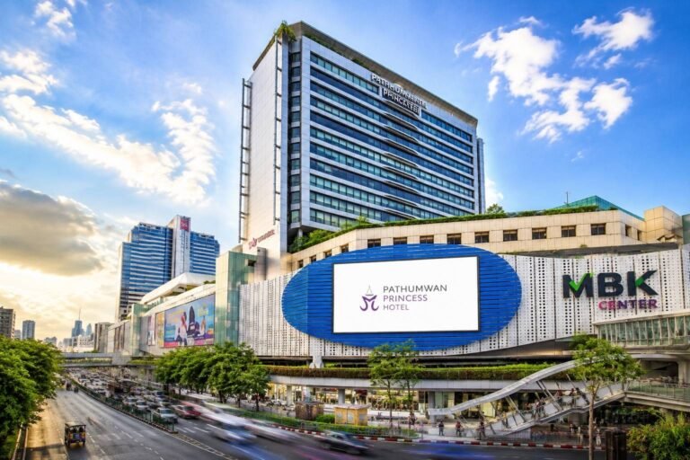 Pathumwan Princess hotel in Bangkok, Thailand